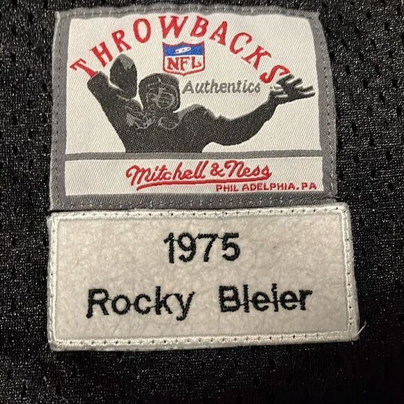 Mitchell & Ness NFL Pittsburgh Steelers 1975 Rocky Bleier jersey, size L(48) - Picture 3 of 5